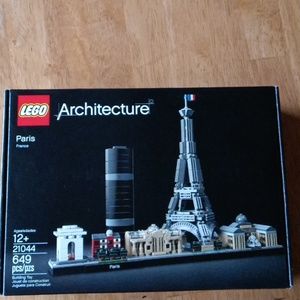 Lego Paris Building Architecture Set #21044